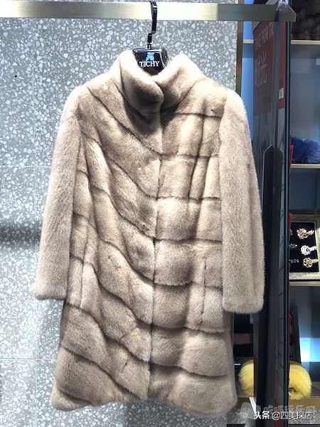 市中心这家百货商场周年庆如此壕!会员消费满额送品牌口红