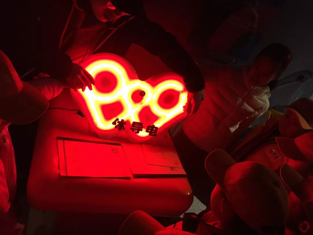 走进科技馆感受科技的神奇力量,河北科技馆介绍