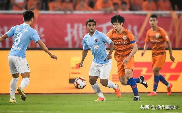 中日韩足球为什么差距那么大,韩媒谈中韩足球实力差距