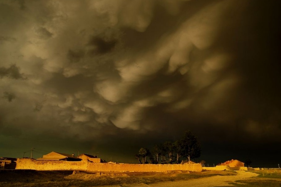 亲身经历——罗布泊里.最恐怖致命的三种存在