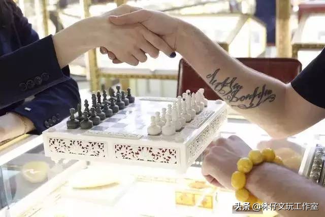 1500左右的猛犸象牙是真的么 (猛犸象牙是否适合收藏)