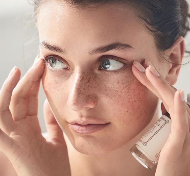 眼部持续温热有好处吗,眼部如何保持清澈