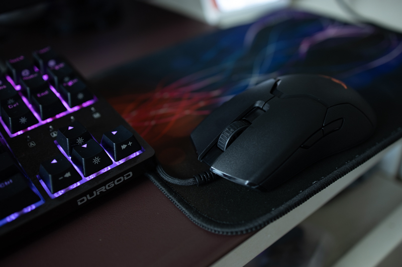 雷蛇razer毒蝰有线鼠标20000dpi,razer雷蛇鼠标三丽鸥测评