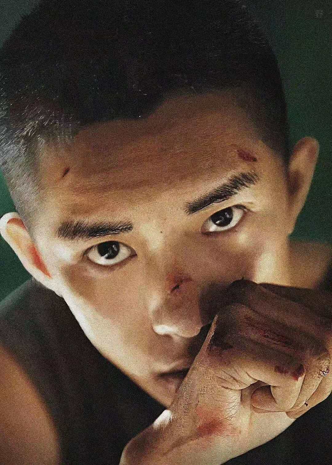 少年的你易烊千玺留案底,少年的你易烊千玺被审问