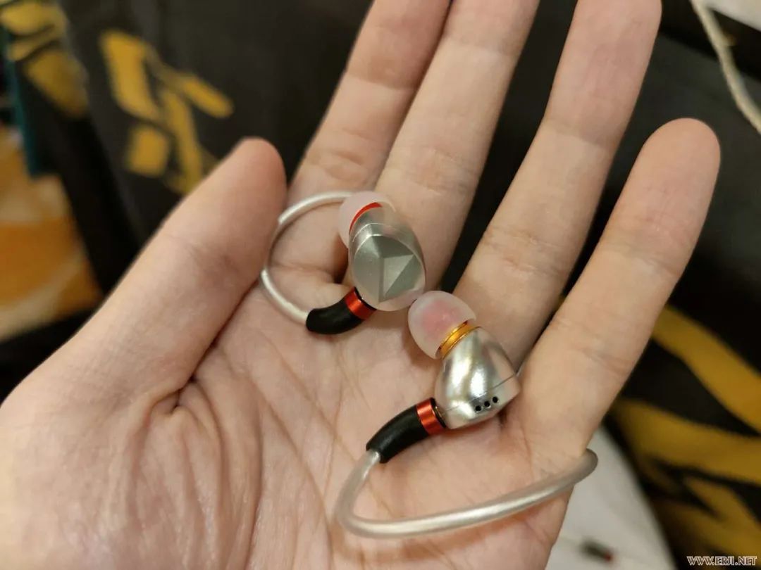 展商如何布展，才能让展位人气显得特别旺？成都国际耳机展大报道