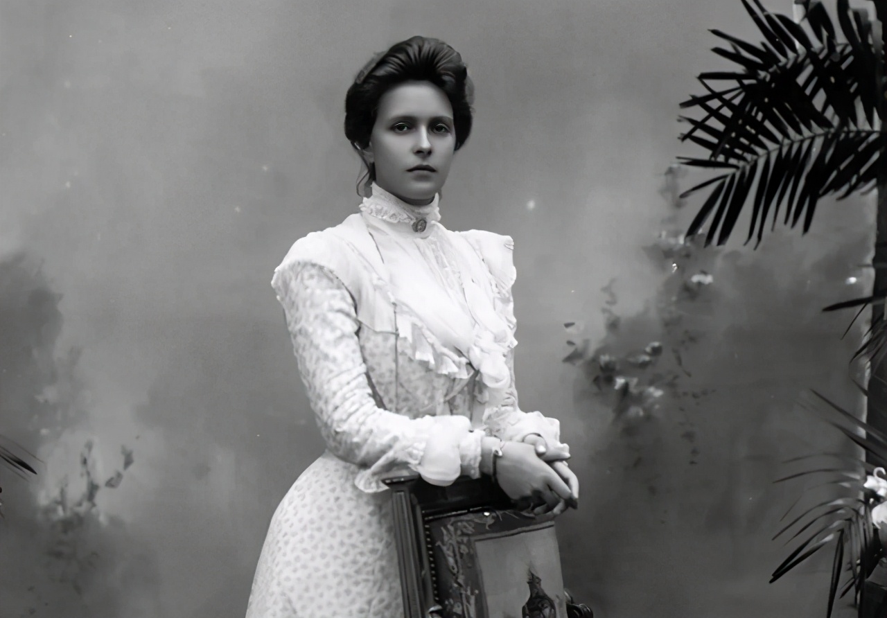 爱丽丝聋哑,爱丽丝恢复记忆