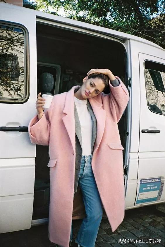 如果新年不穿红，那就试试粉