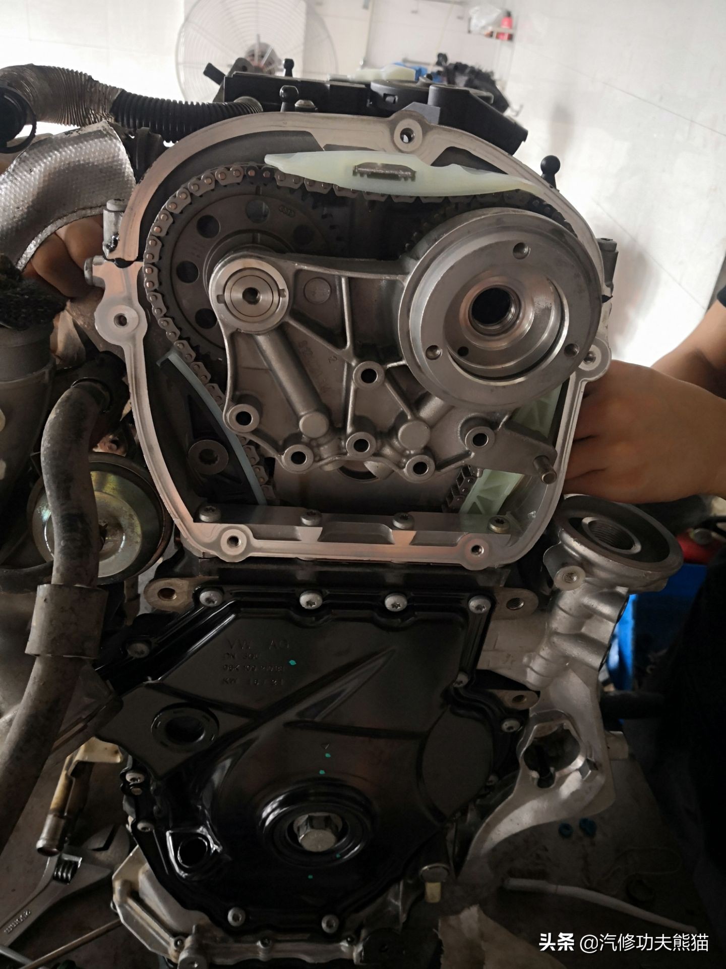 大众夏朗烧机油维修汕头,夏朗烧机油大修多少钱