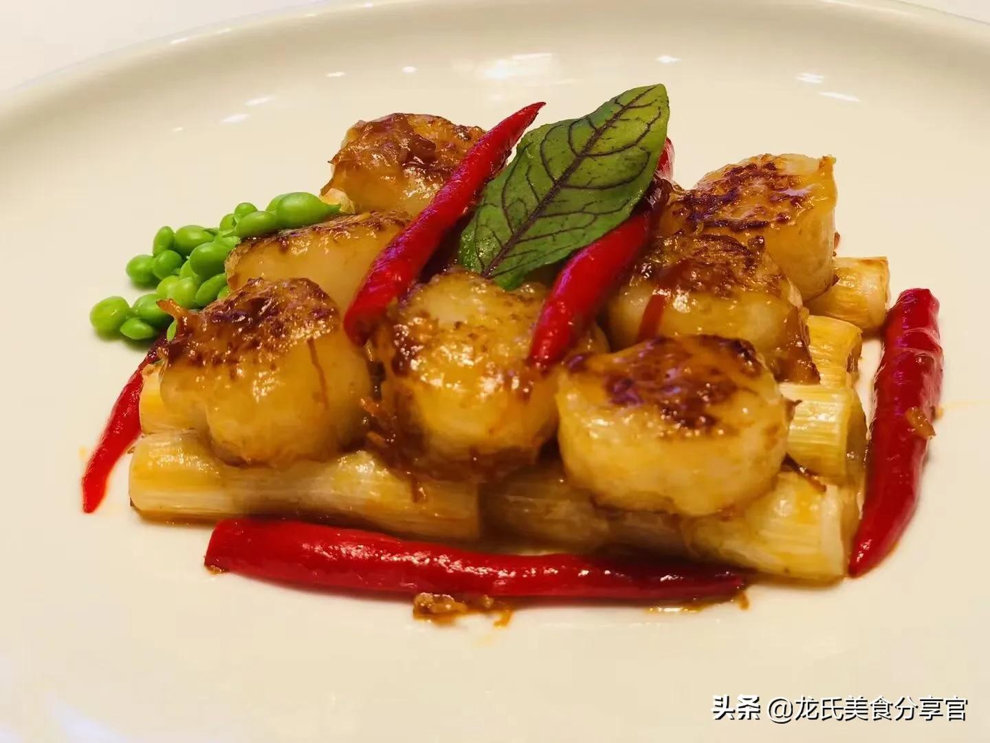 火锅鱿鱼炒鸡正宗做法,沂蒙山炒鸡火锅正宗做法