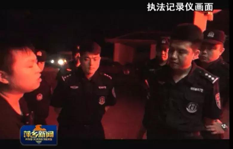 萍乡公安这位“扫黑先锋”因为抓捕嫌犯，脸上被缝了30多针