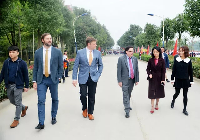 一所民办学校,民办学校为什么这么多