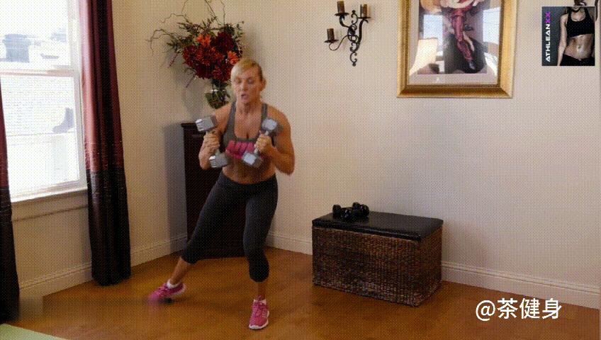 适合女生的手臂训练动作,适合女生的练手臂肌肉的简单动作