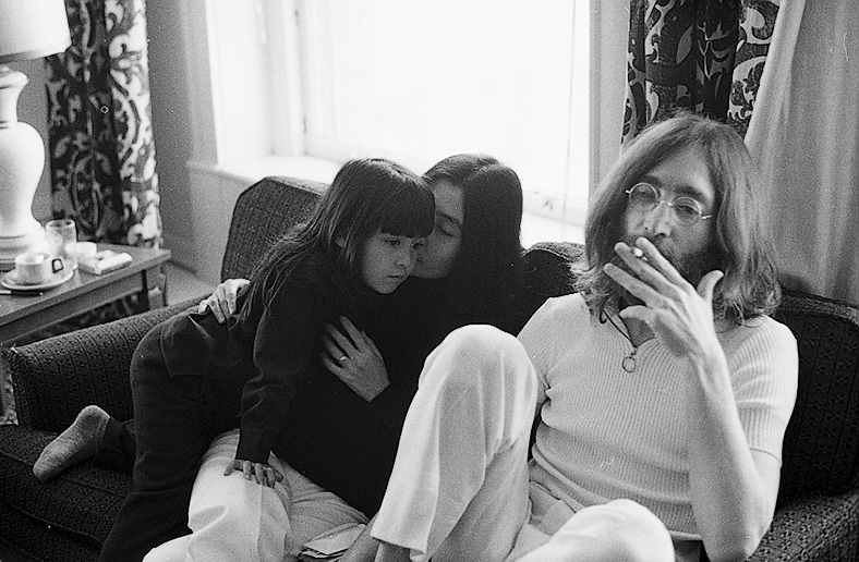 鑻卞紡瓒崇悆闊充箰,瓒崇悆鑻变鸡鑳屾櫙闊充箰