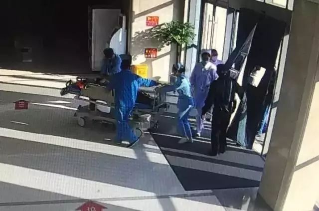 在苏州月薪一万的普通人,在苏州年薪30万税后多少