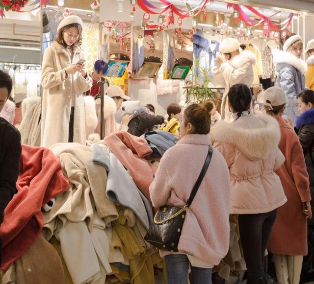 服装批发拿货常见的行话,服装批发拿货谈价技巧