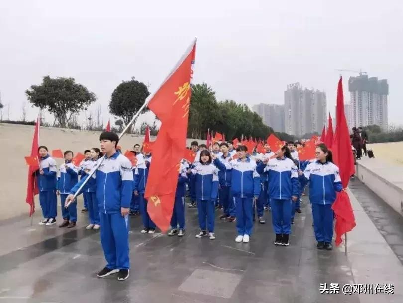 请祖国检阅完整视频,请祖国检阅简谱