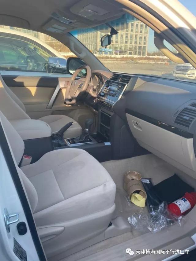 小马拉大车中东20款丰田霸道2700最低配丐版为何卖的那么好