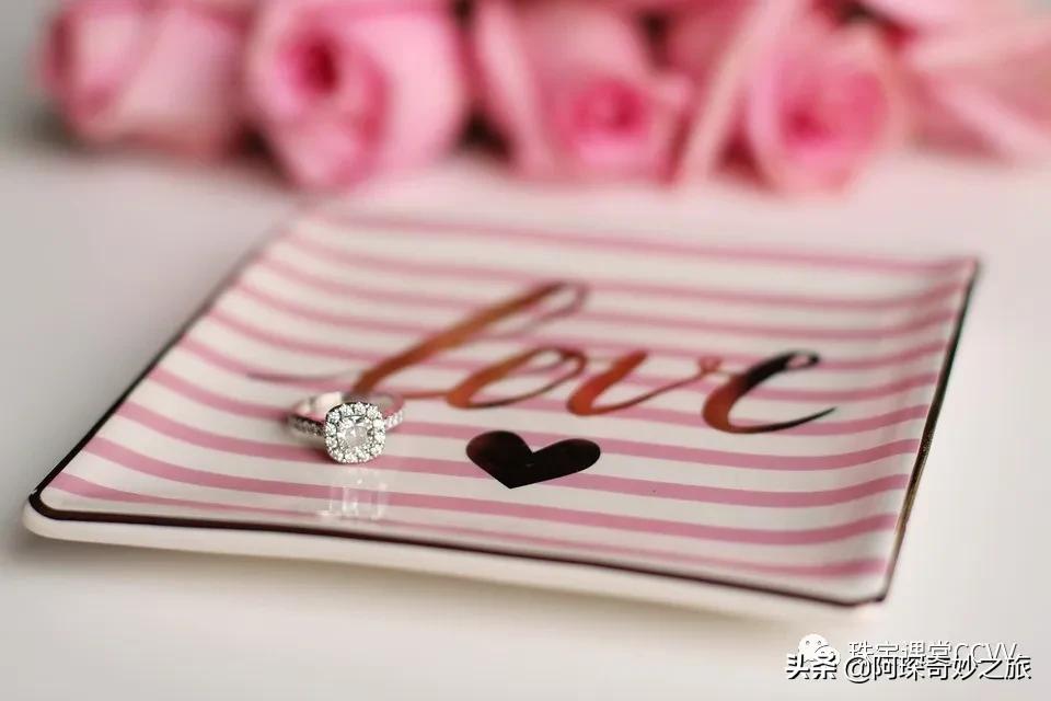 母亲节礼物怎么选珠宝,母亲节吸引人的珠宝