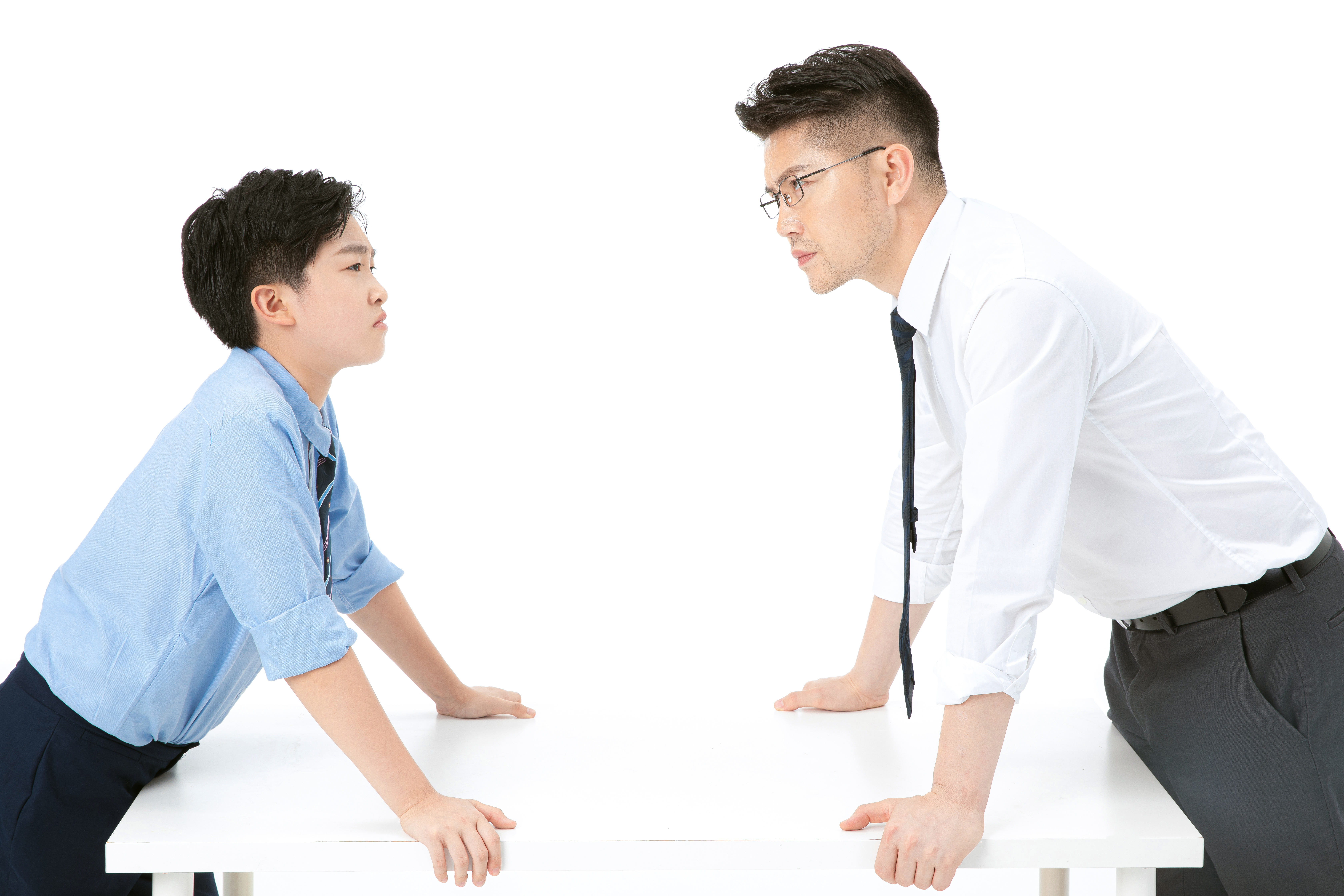 每次教育孩子老婆就说我不对,夫妻管教孩子意见不一致