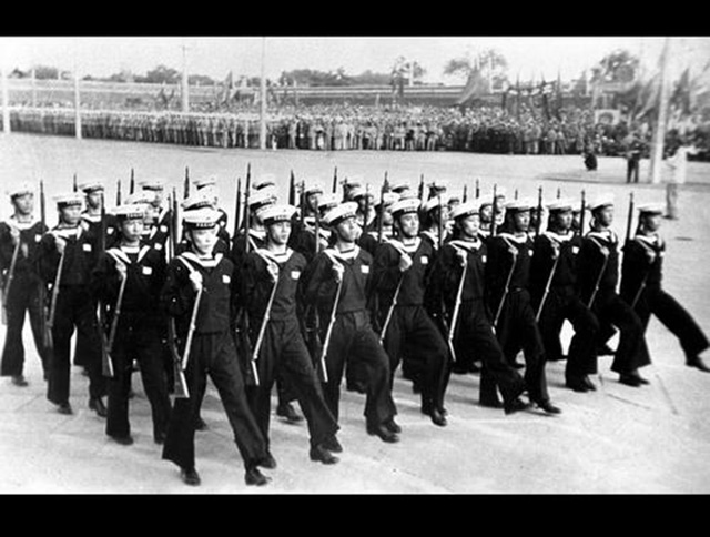 1973年周总理为何在国务院会议上大发雷霆：这真是周门不幸？