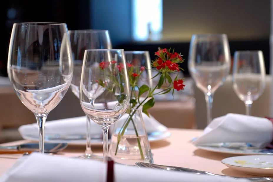 横滨屋顶,日本顶流