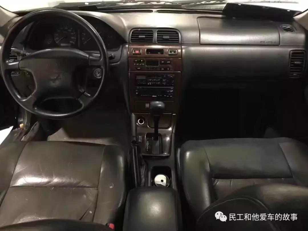 90年尼桑风度,90年代尼桑豪华车