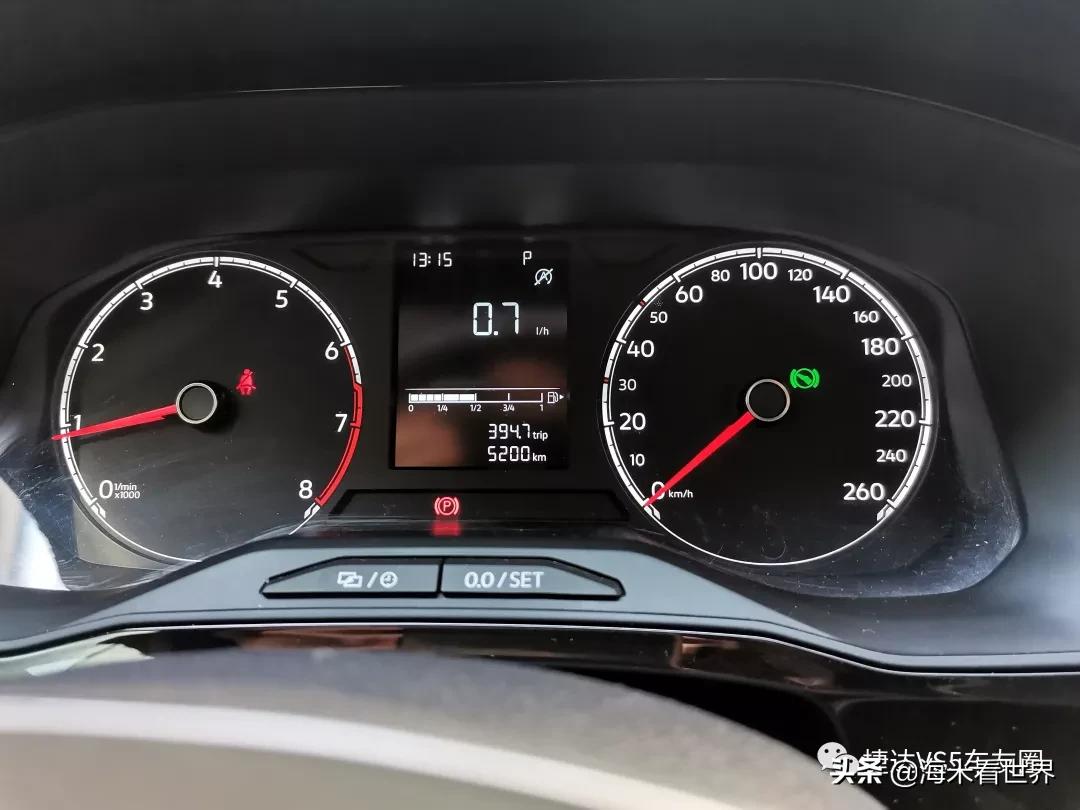 捷达vs5堵车时起步直接跳二挡,捷达vs5上车怎么落锁