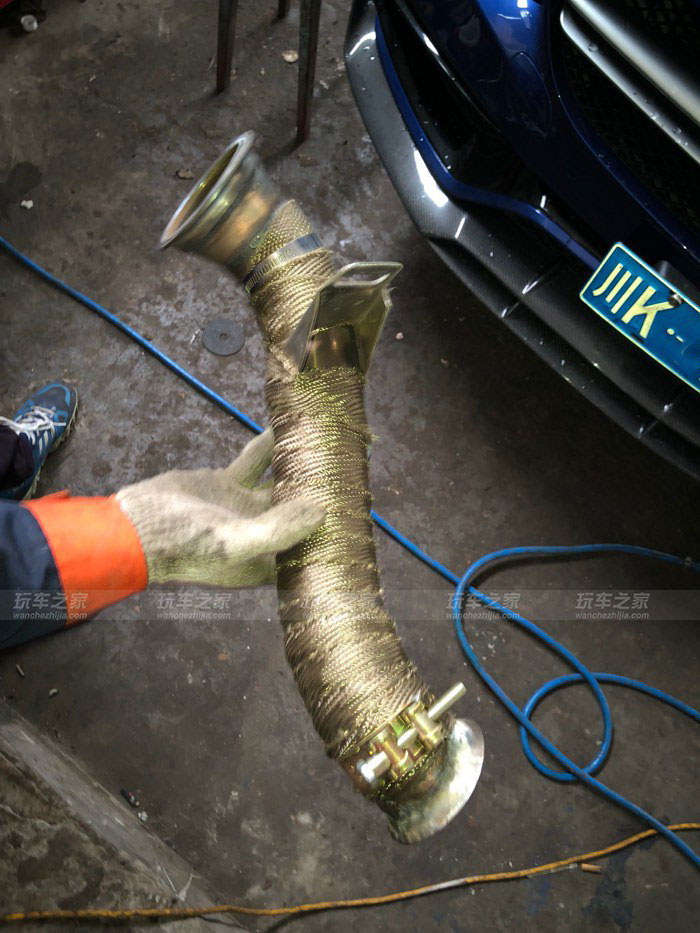 从改变到蜕变到提升,老款奔驰c200改装最佳方案