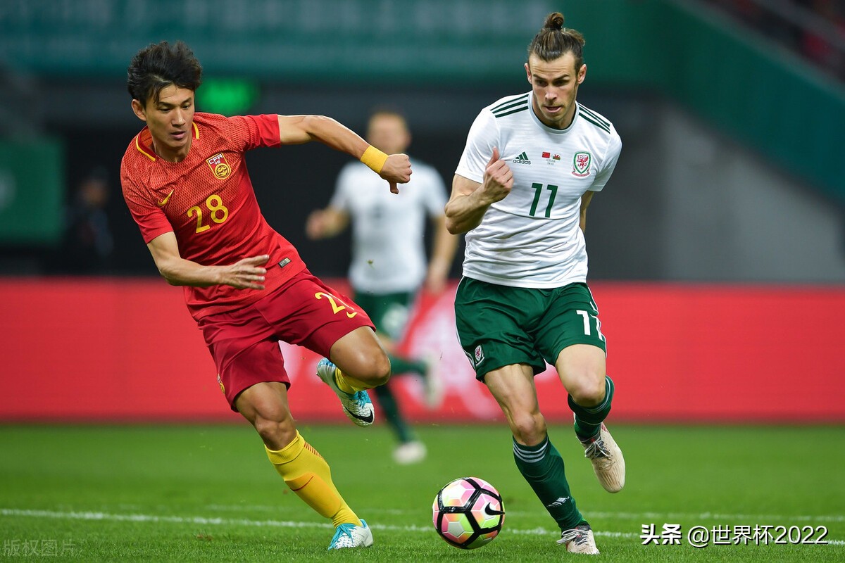 国足主帅李铁出席12强赛第三轮,国足主教练李铁的执教能力怎么样