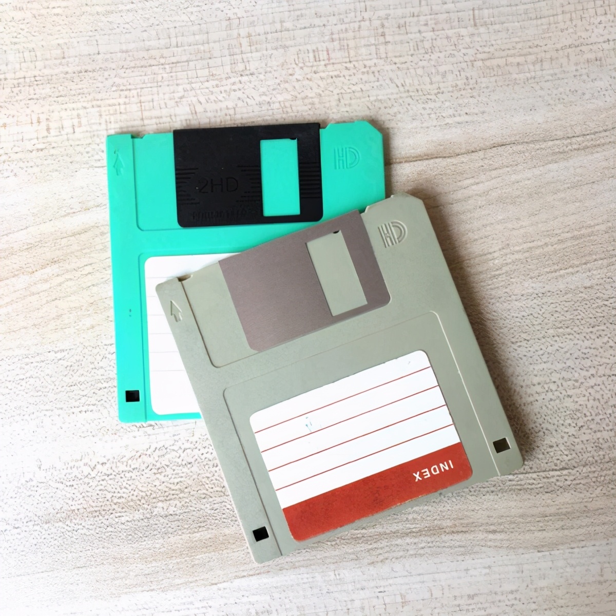 岳云鹏吐槽台下笑得太厉害,岳云鹏吐槽128g内存的手机