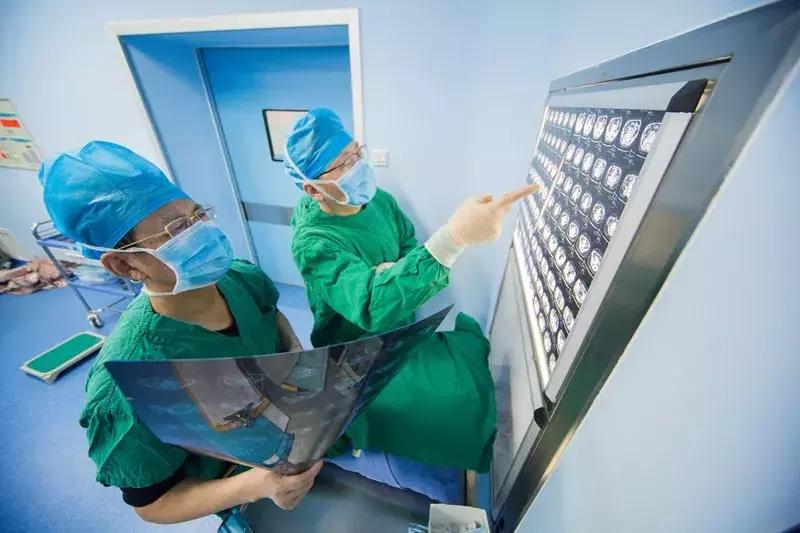 陈小平中科院院士,陈孝平院士名医工作室