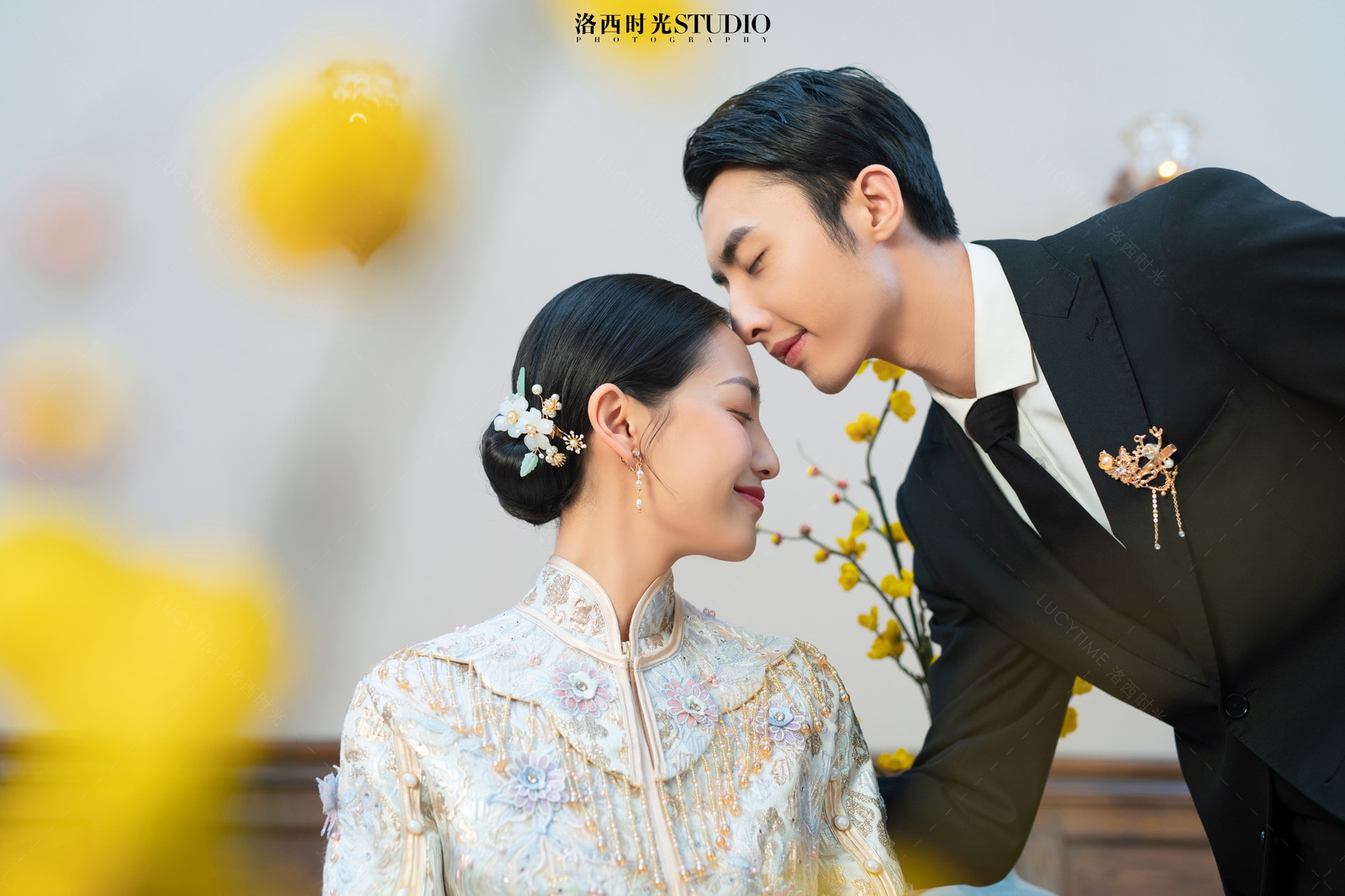 洛阳2019年10月17日婚纱摄影,创意婚纱照拍摄洛阳