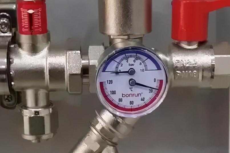 开发商偷工减料地暖不热,地暖偷工减料