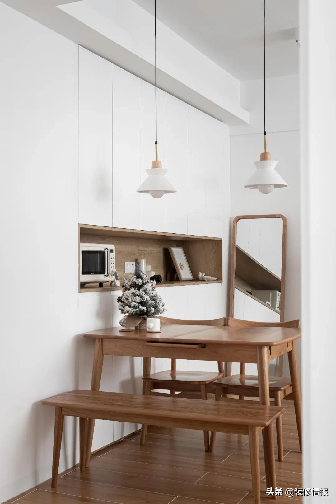 餐厅摆实木餐桌椅，用餐氛围精致情趣，生活过得有仪式！