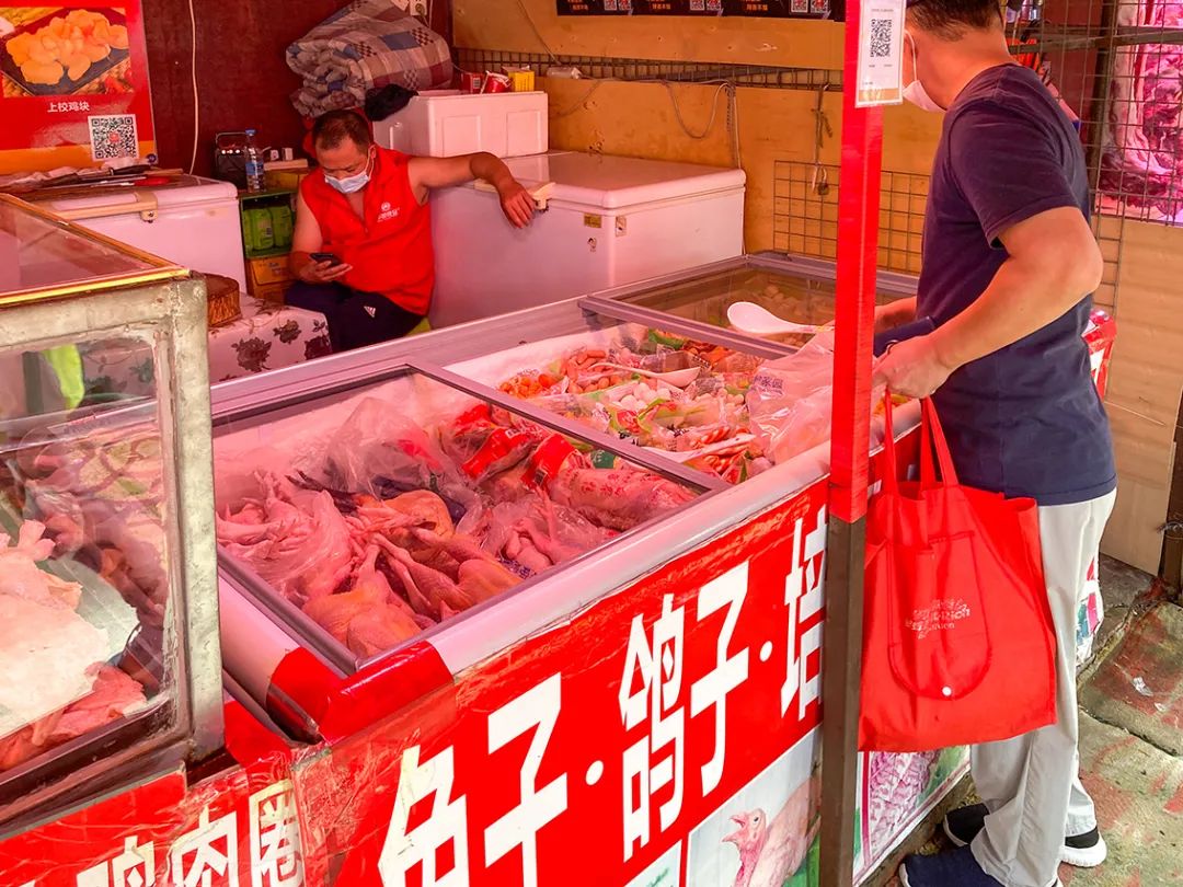 不错挺便宜的早市,附近比较旺的早市