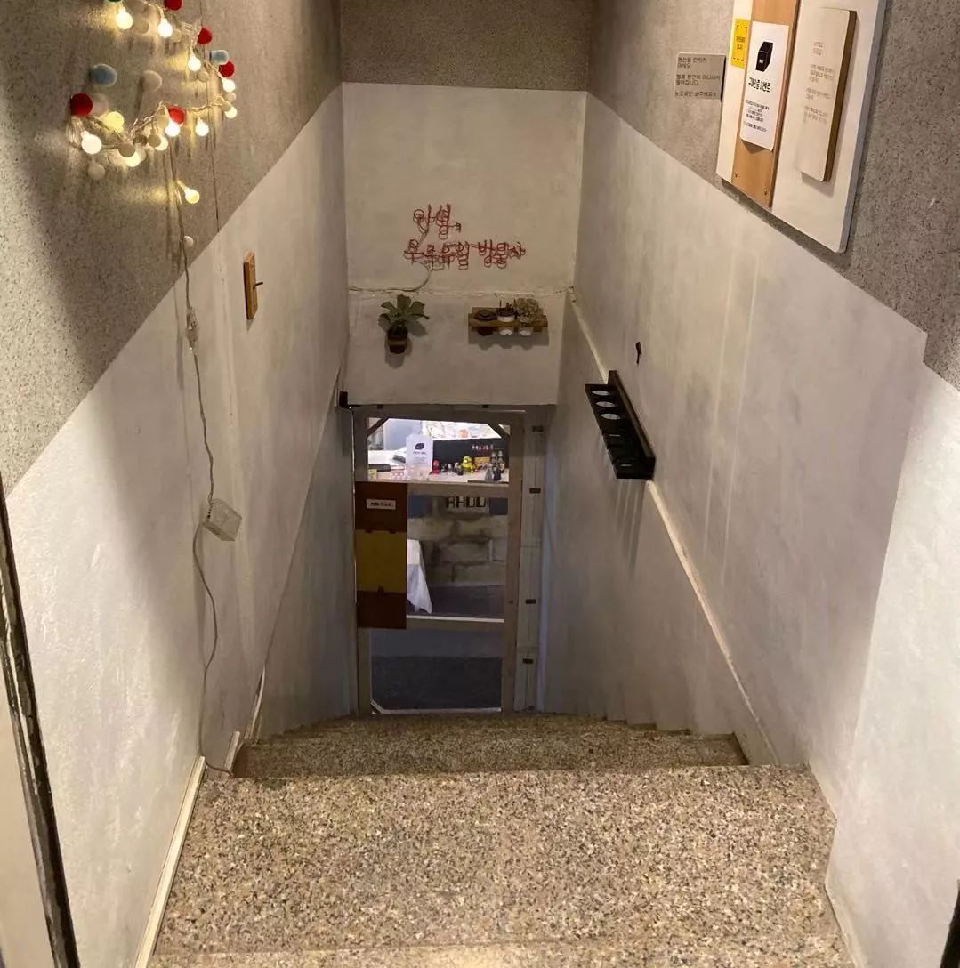 欧阳娜娜在韩国走红,欧阳娜娜和jennie的合体网红