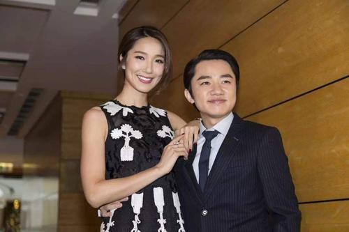 费尽心思追到的高颜值女友,王祖蓝是怎么出名的