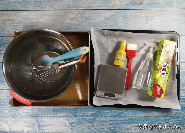 无蔗糖黑芝麻月饼做法,黑糖流心月饼的制作过程