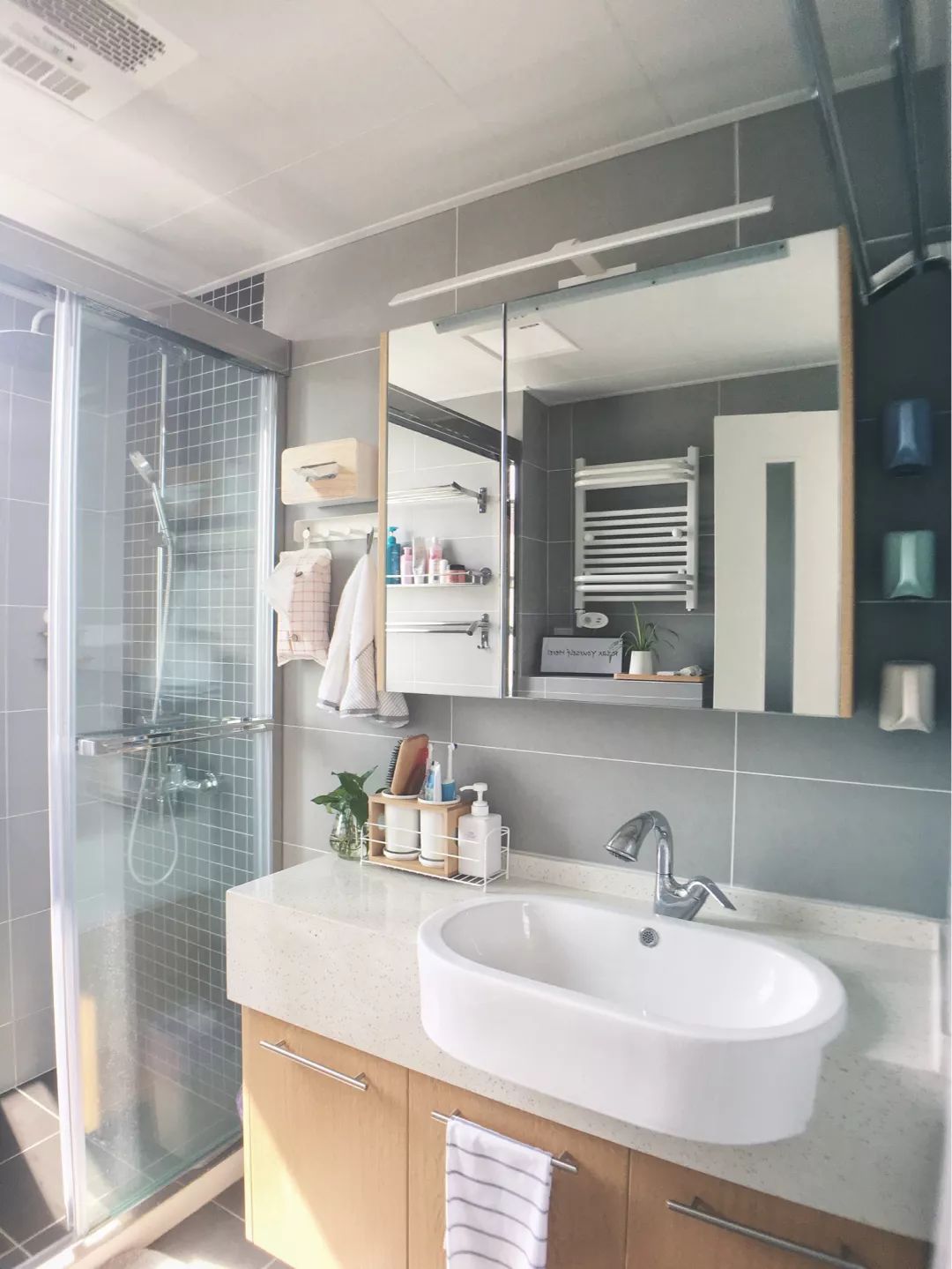 72平两室一厅现代轻奢风格,北欧阳光房120平