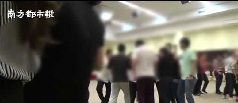 揭隐私、扮“*女妓**”，视频曝光深圳新型传销*脑洗**现场！这些太可怕