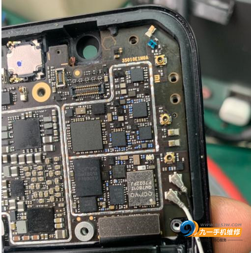 小米8换主板维修教程,小米8主板进水维修多少钱