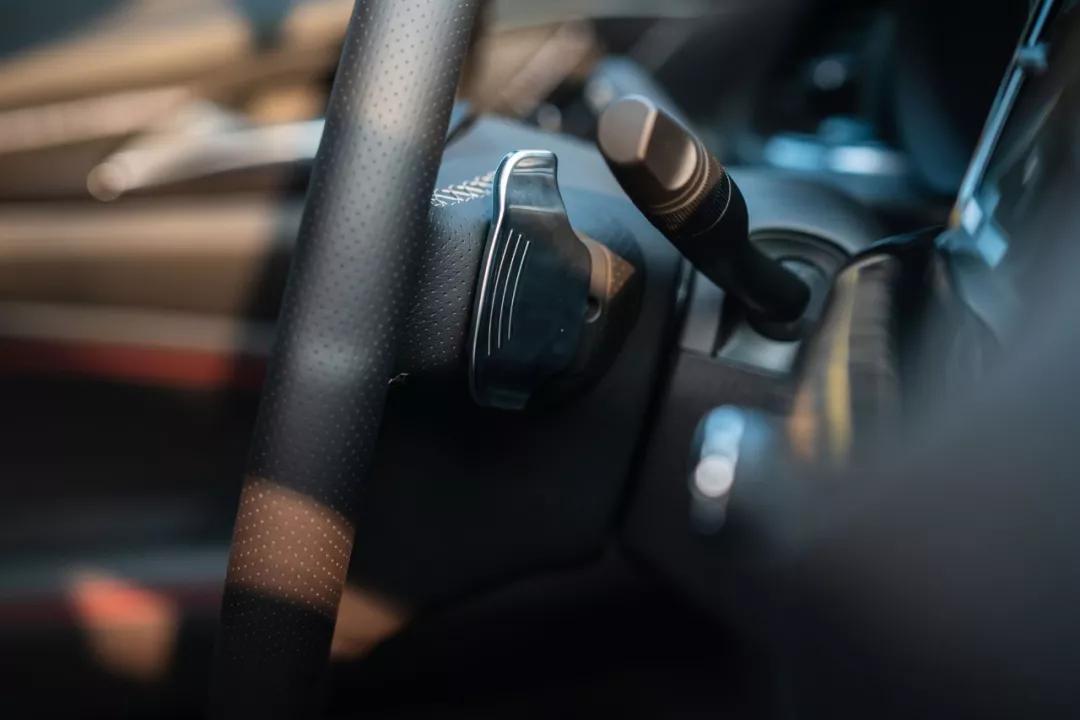 君威gs适合入手吗,小白买车速腾和君威建议买哪个