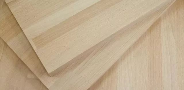 衣柜门板的款式有几种，衣柜柜体不同材质优缺点