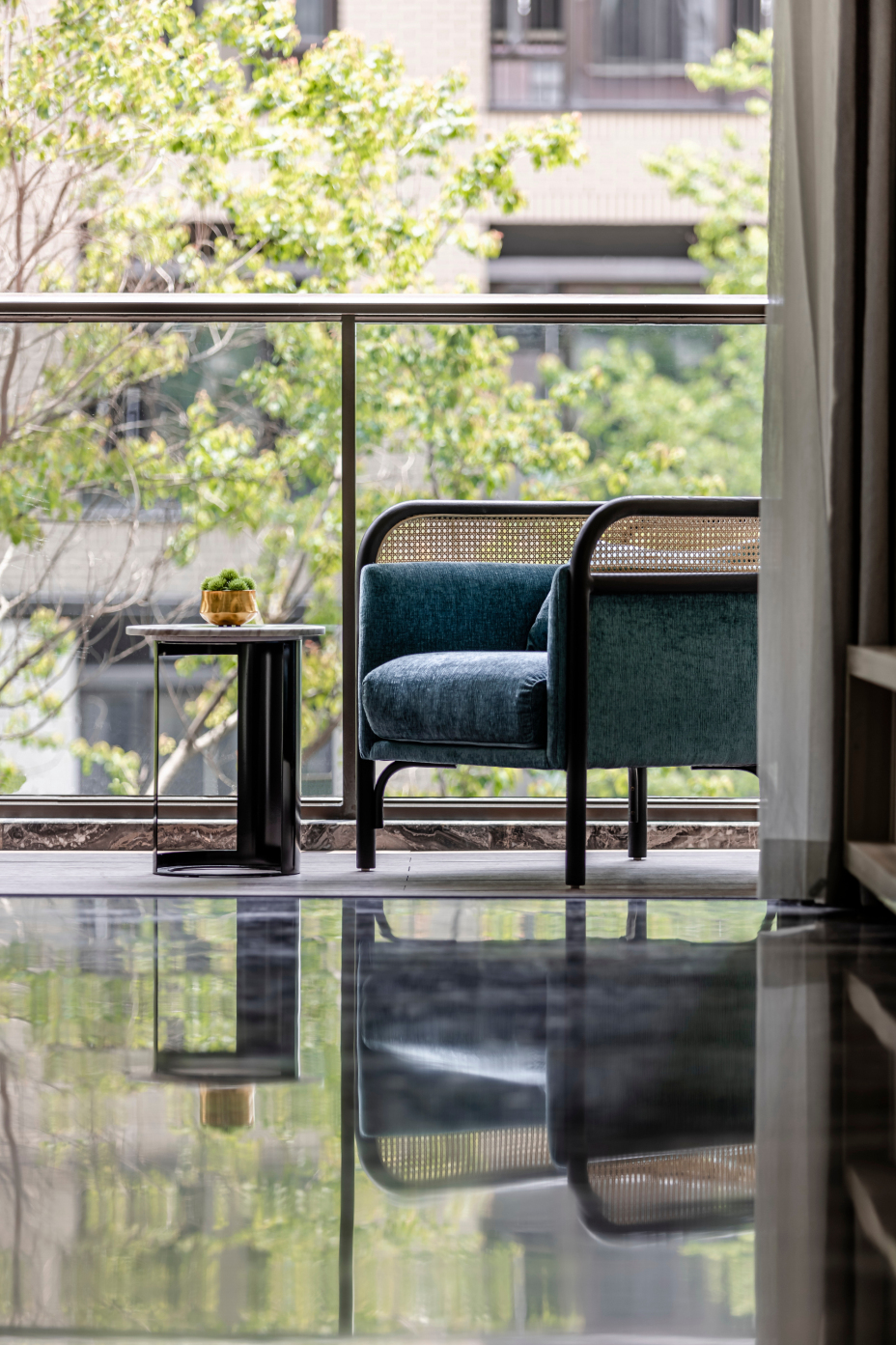 简于形奢侈于心,简于形奢于心什么意思