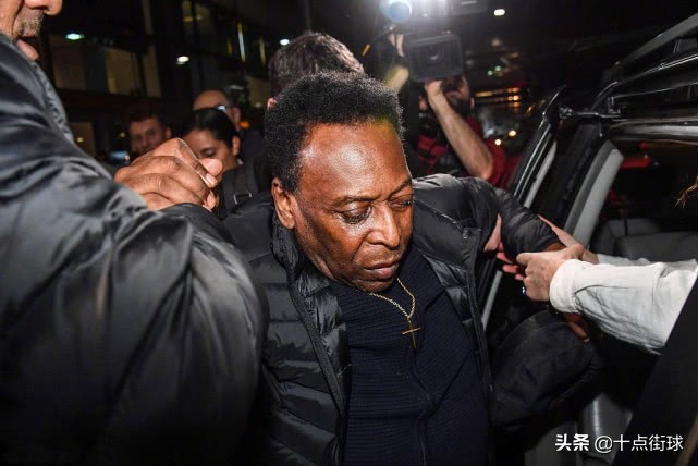 贝利离世原因,球王贝利患抑郁症