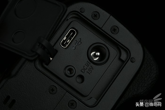 富士中画幅gfx50r测评,富士gfx50sii与50r的区别