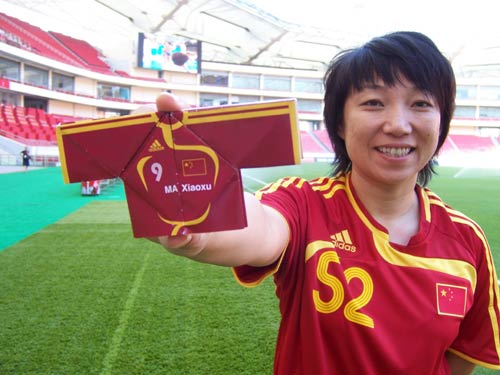 国际足联21世纪最佳球员孙雯,铿锵玫瑰孙莹