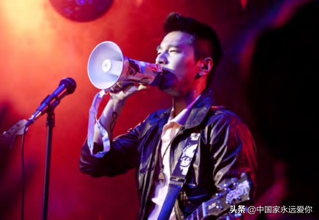 赵又廷最好的兄弟是谁,赵又廷原生家庭