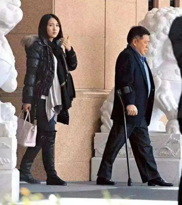 古惑仔黎姿小结巴出场是哪一部,黎姿小结巴甘心替代你