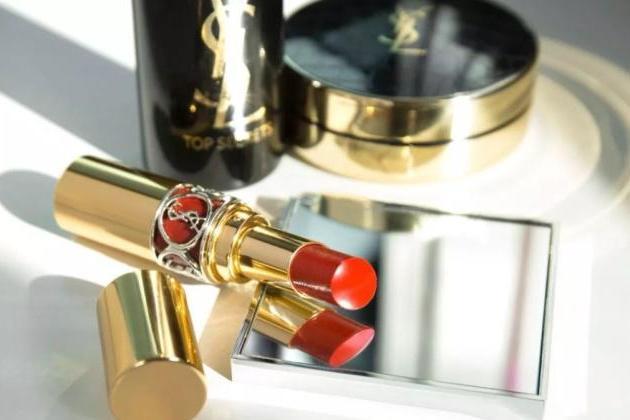 显白又水润的大牌口红,必买的超级显白的口红